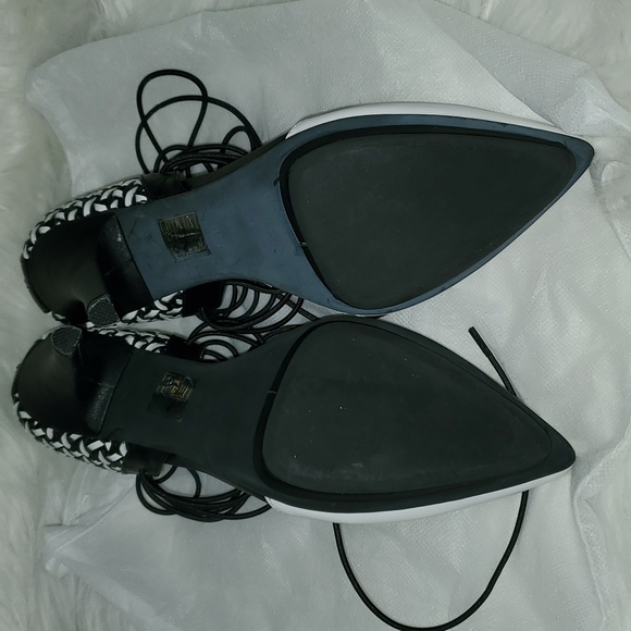 Jeffrey Campbell Roulette Heels - Picture 6 of 13